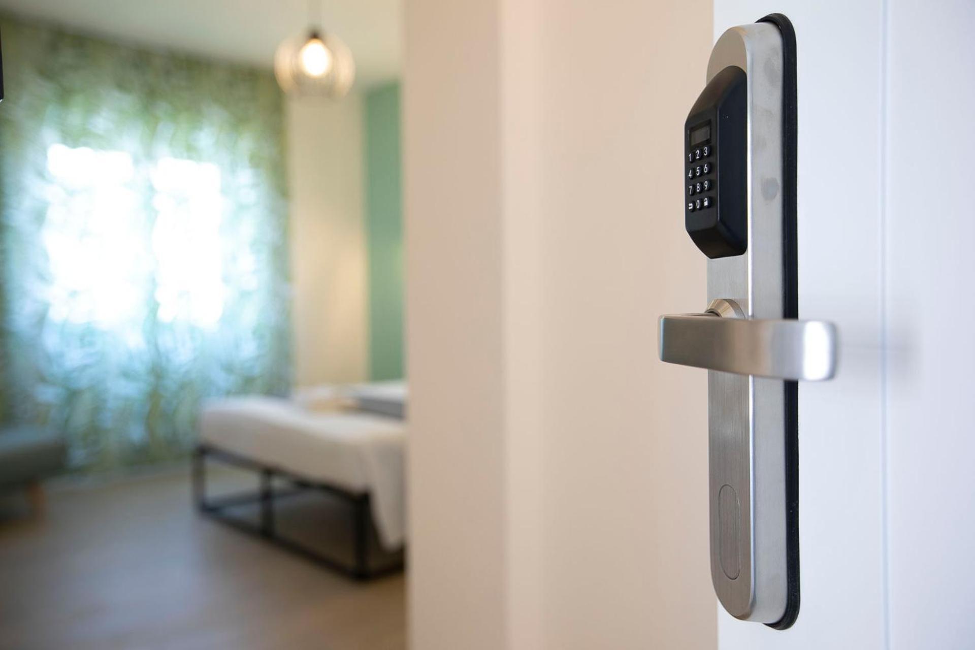 Domina Guest House فيوميتشينو المظهر الخارجي الصورة